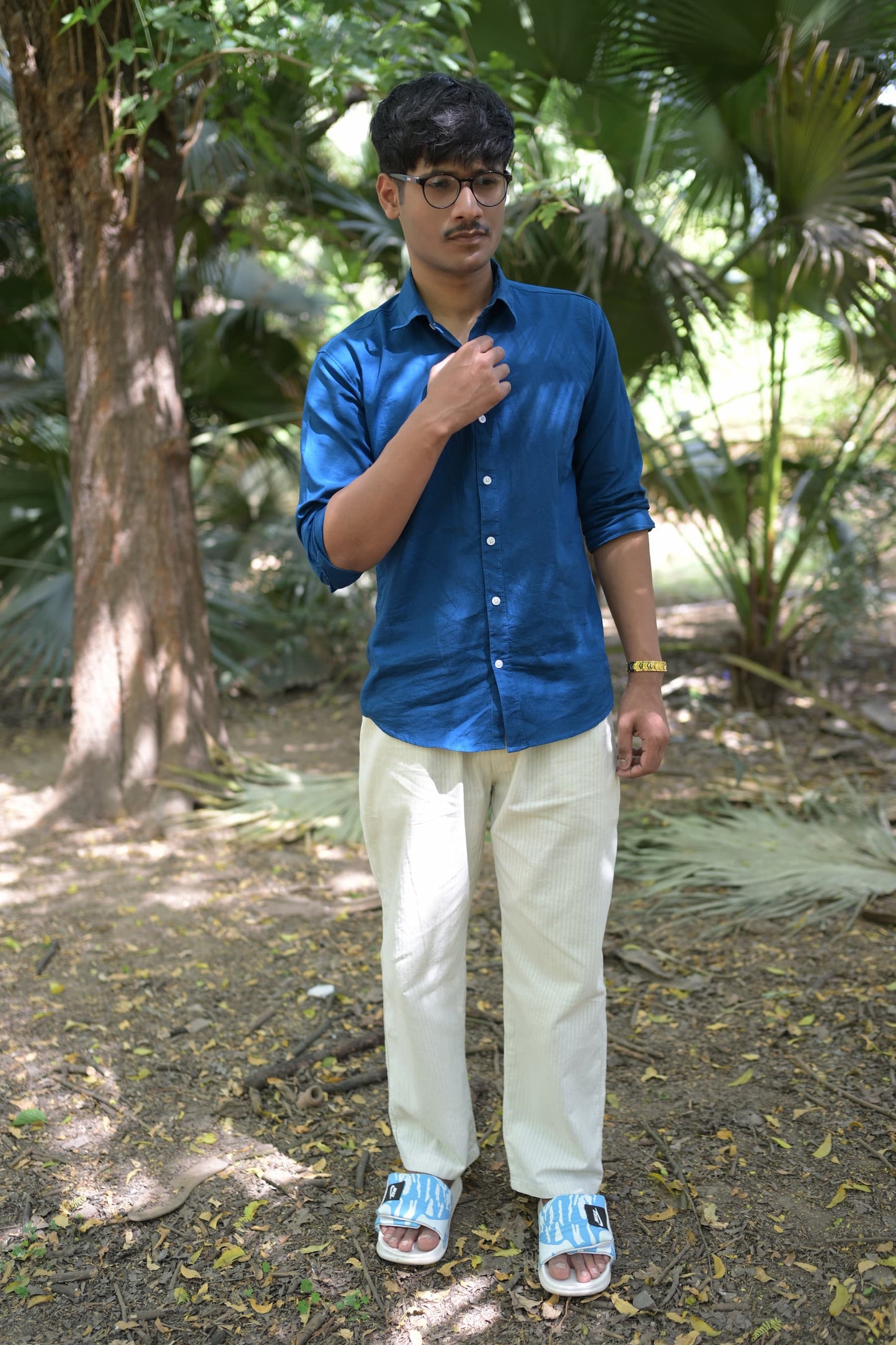 Royal Blue Slim Fit Linen Shirt With Lining Beige Trouser