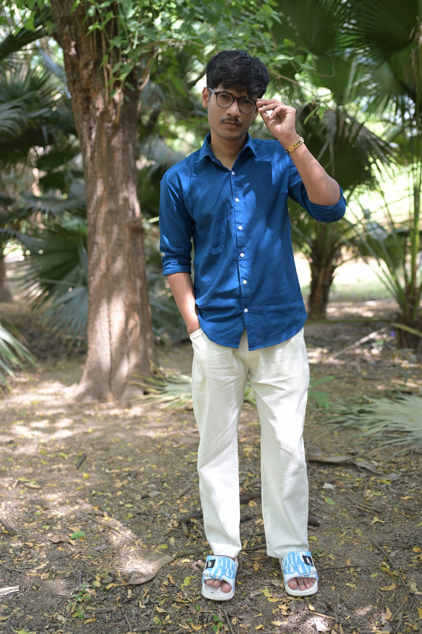 Royal Blue Slim Fit Linen Shirt With Lining Beige Trouser