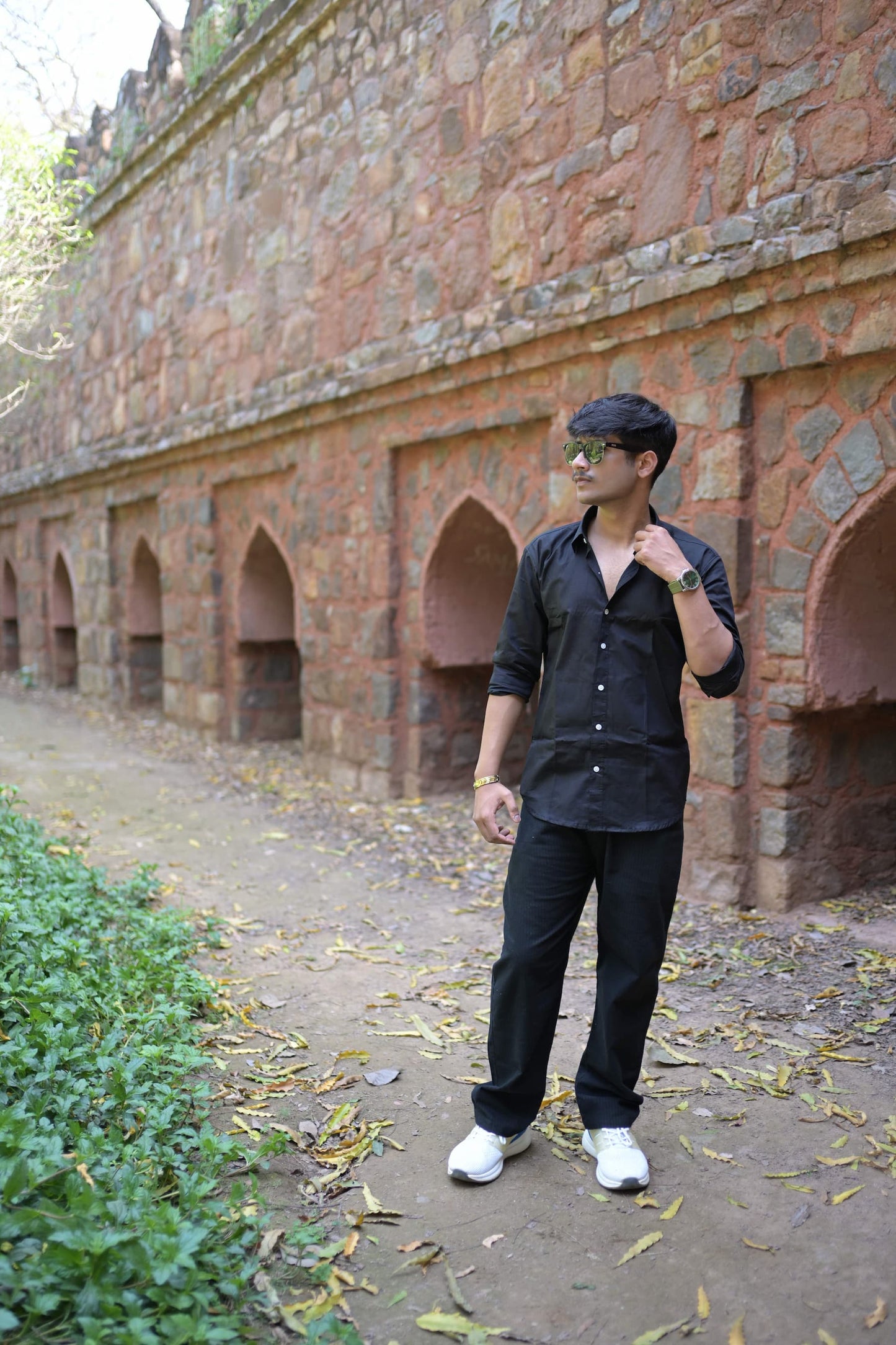 Chaudhar Slim Fit Black Linen Shirt