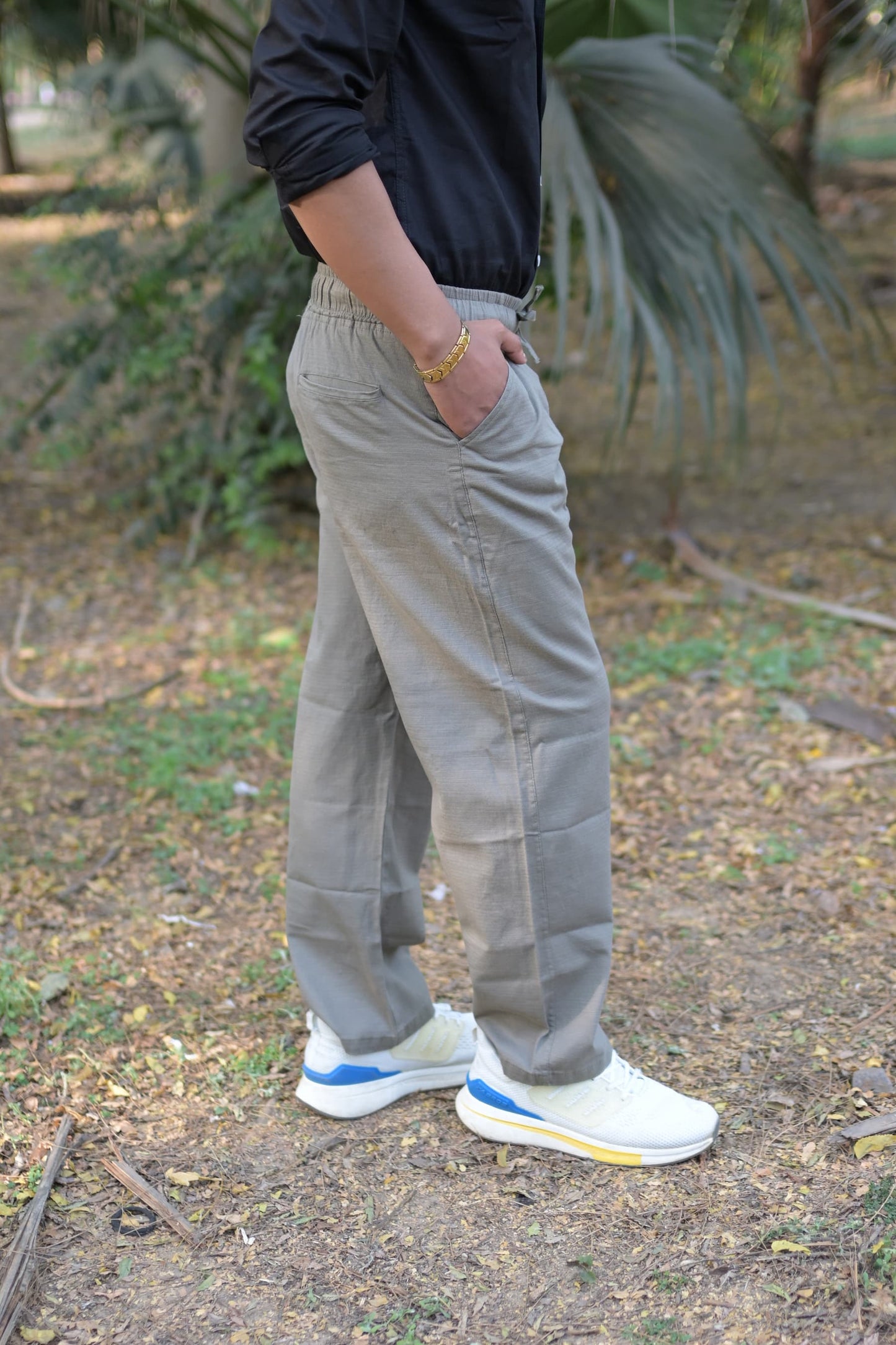 Chaudhar Linen Plain Olive Green Trouser